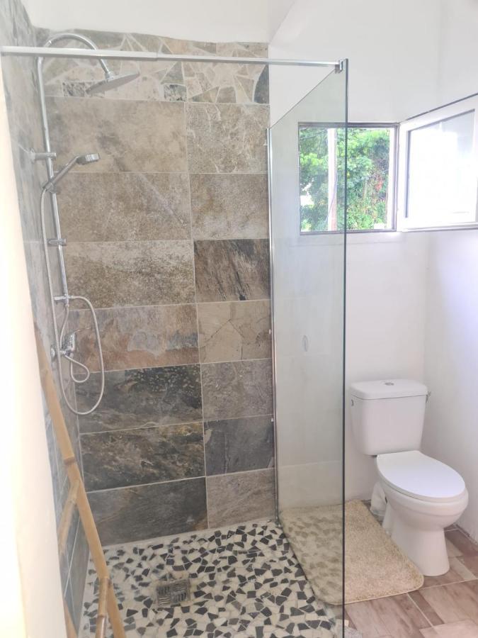 Kami Lodge F3 Jacuzzi Riviere-Salee ภายนอก รูปภาพ